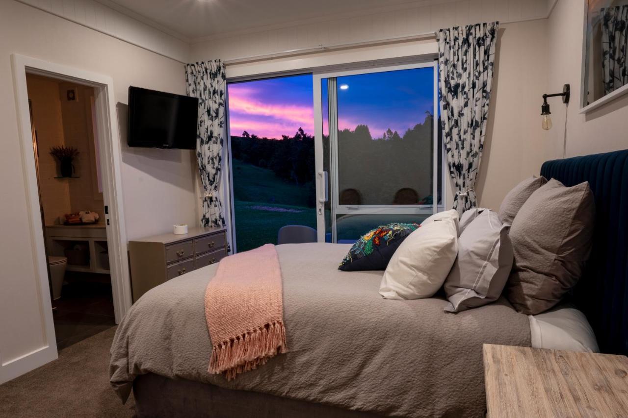 Kauri Glen Bnb Te Arai Ngoại thất bức ảnh